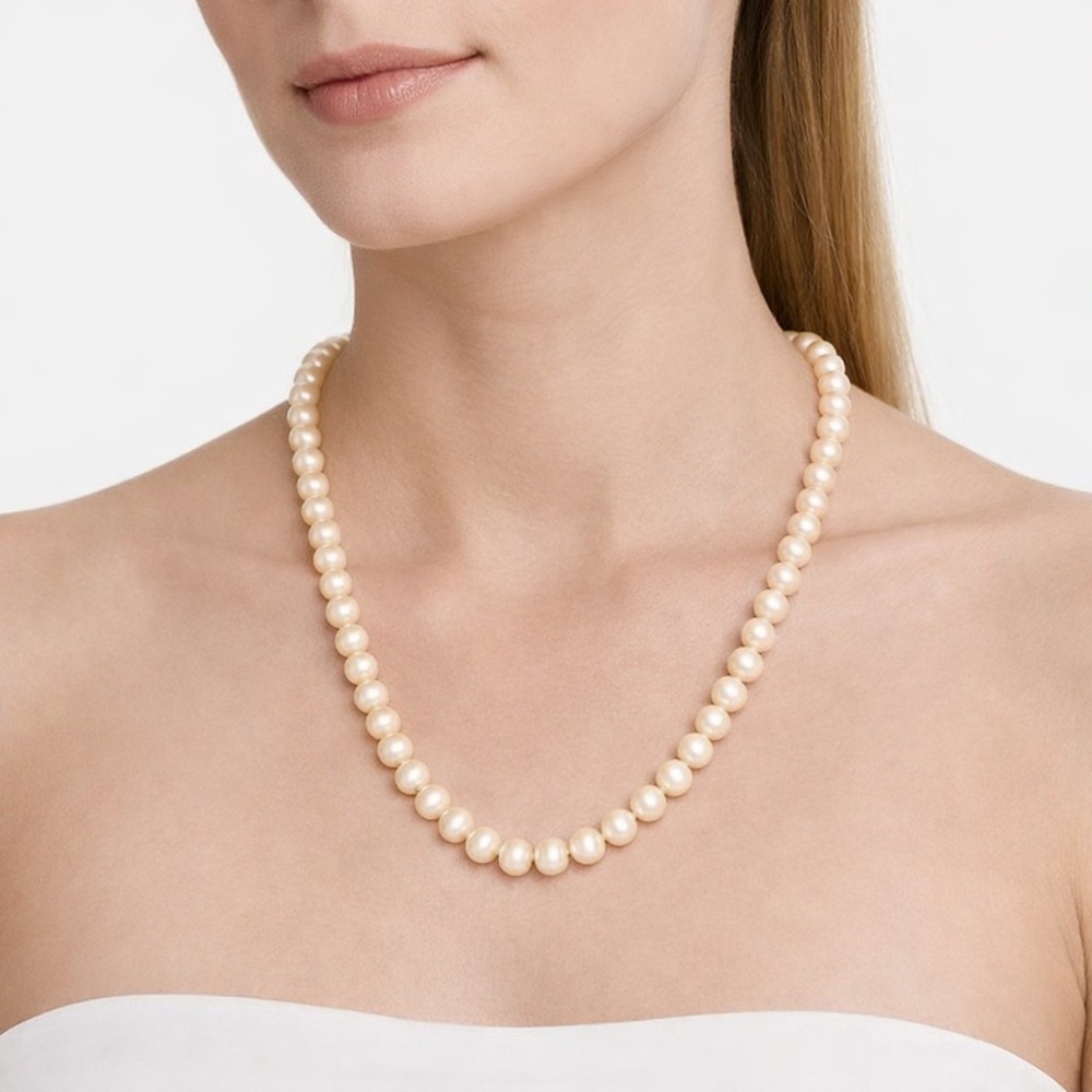 Vintage Cream Pearl Necklace Classic Strand Elegant Jewelry
